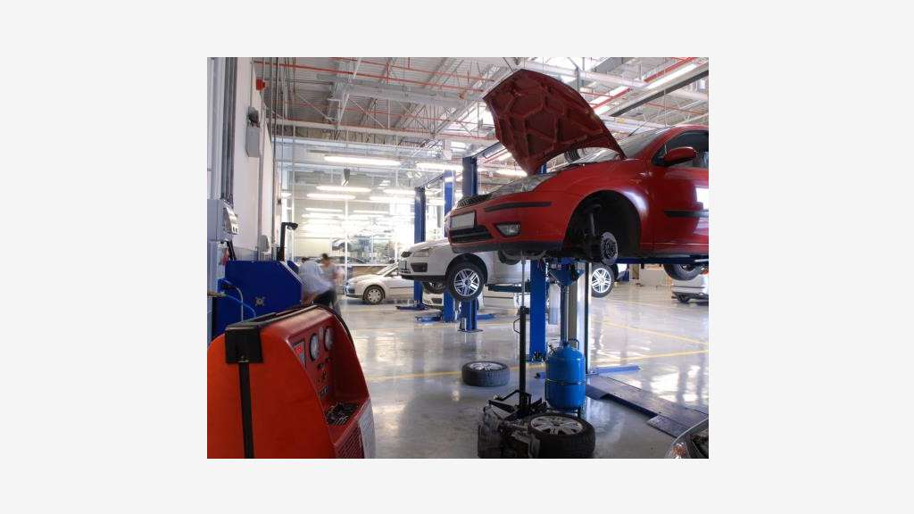A vendre superbe garage automobile dept Manche
