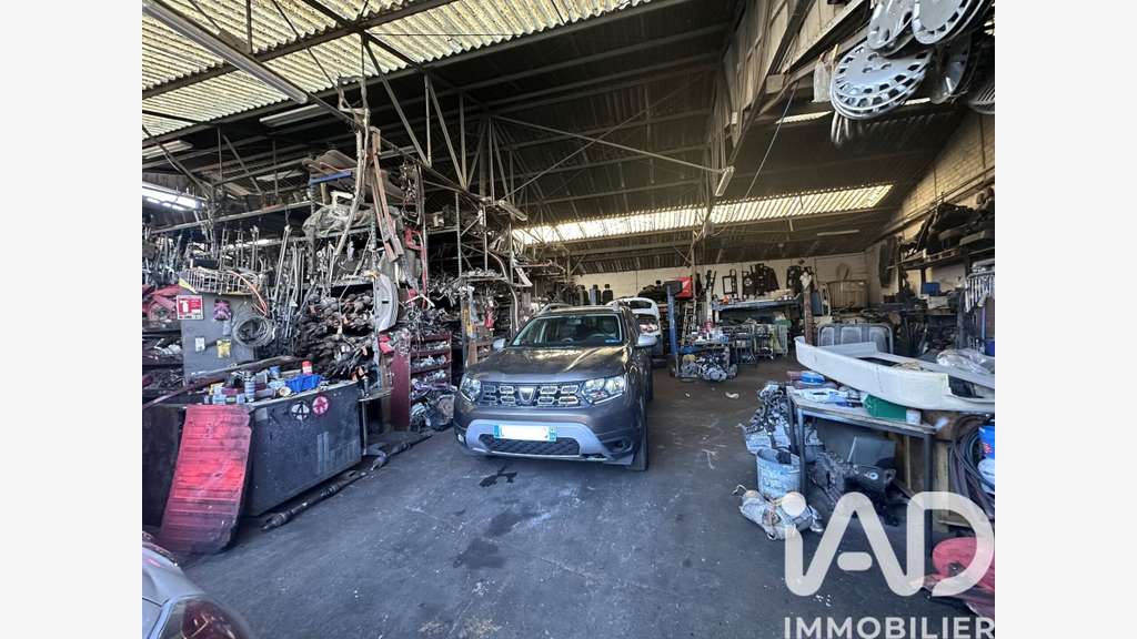 Vente garage-station service à Pontault-Combault