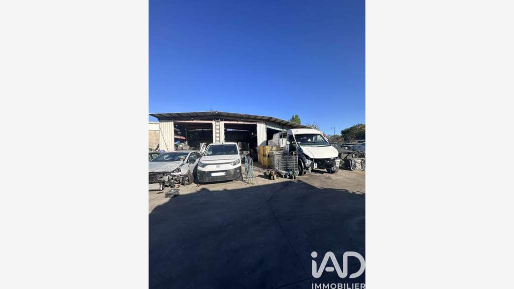 Vente garage-station service à Pontault-Combault