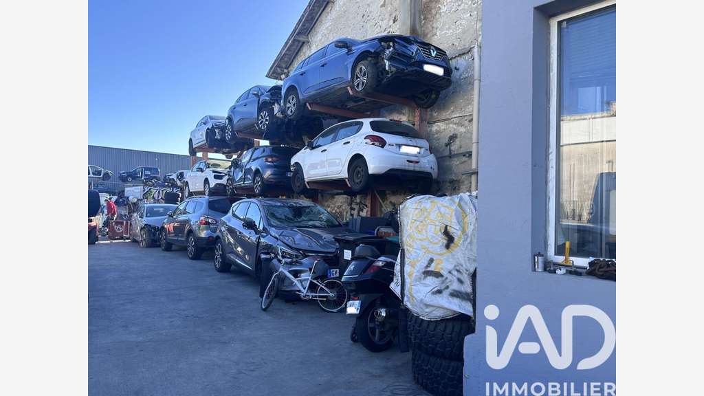 Vente garage-station service à Pontault-Combault