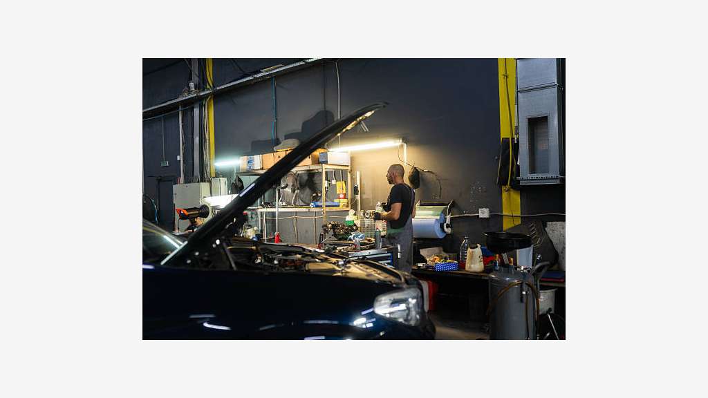A vendre garage 100% des parts sociales à Roanne
