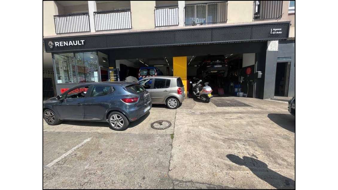 AV garage auto sous enseigne française Alfortville