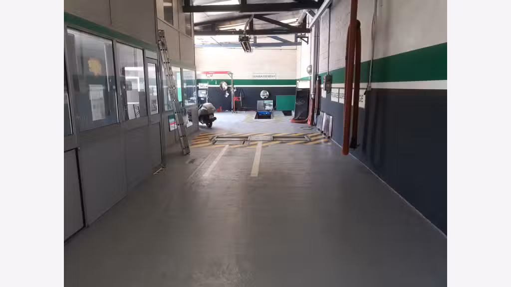 Cède centre de contrôle technique auto/moto (69)