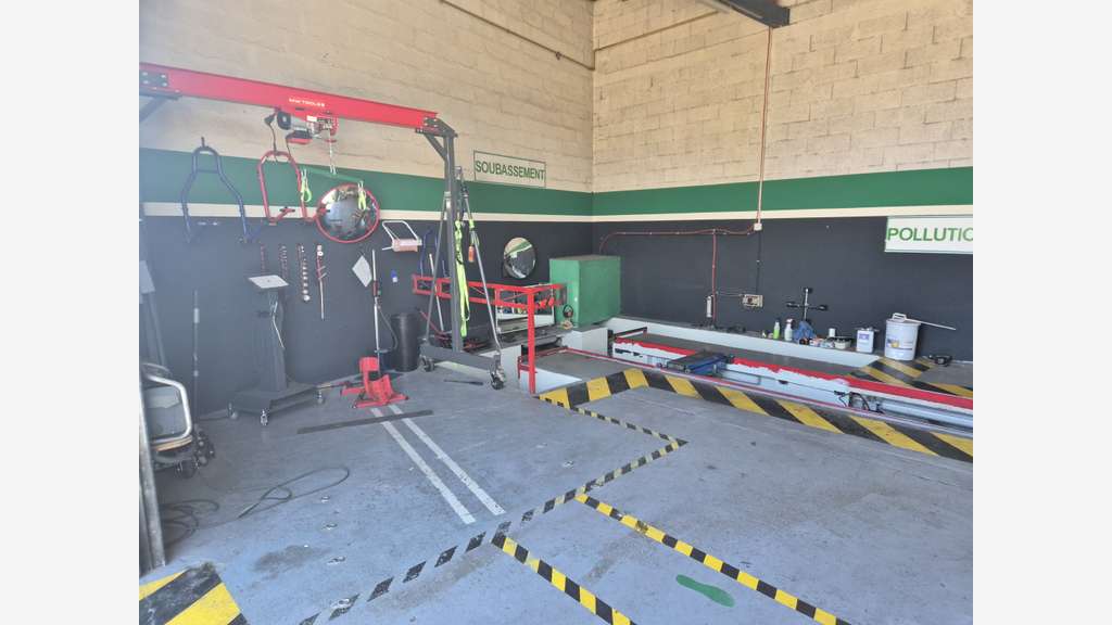 Cède centre de contrôle technique auto/moto (69)