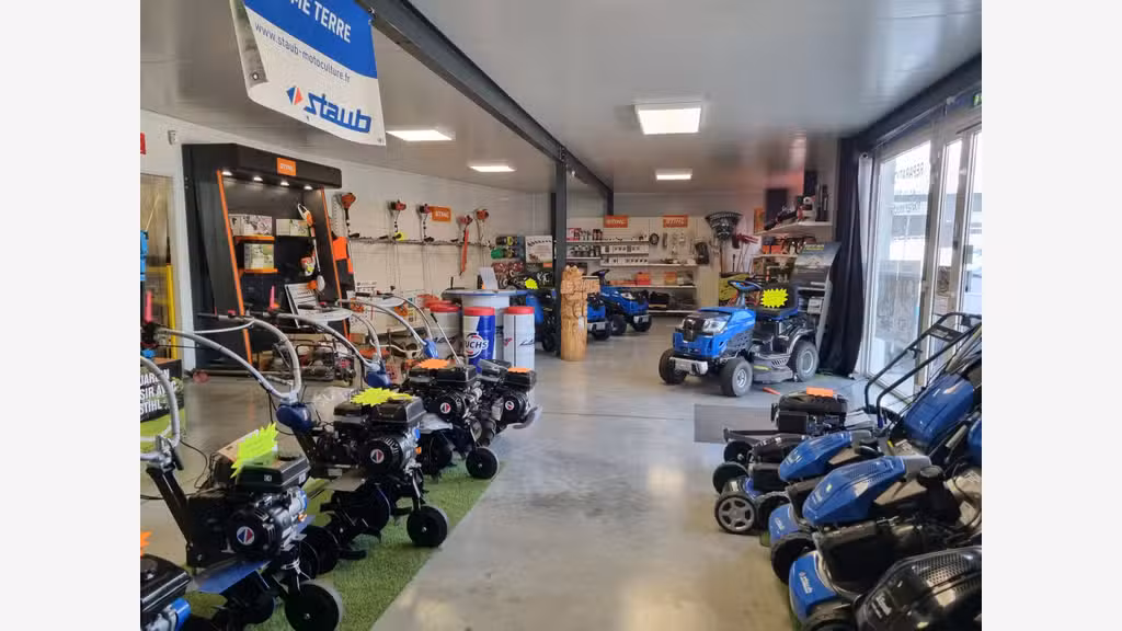 A vendre FDC automobiles motoculture à Sisteron