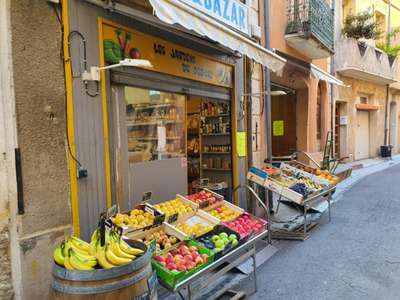 Vente épicerie primeur 140m² emplac N°1 à Gignac