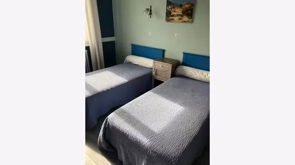 FDC hôtel ** rénové à vendre en Ariège
