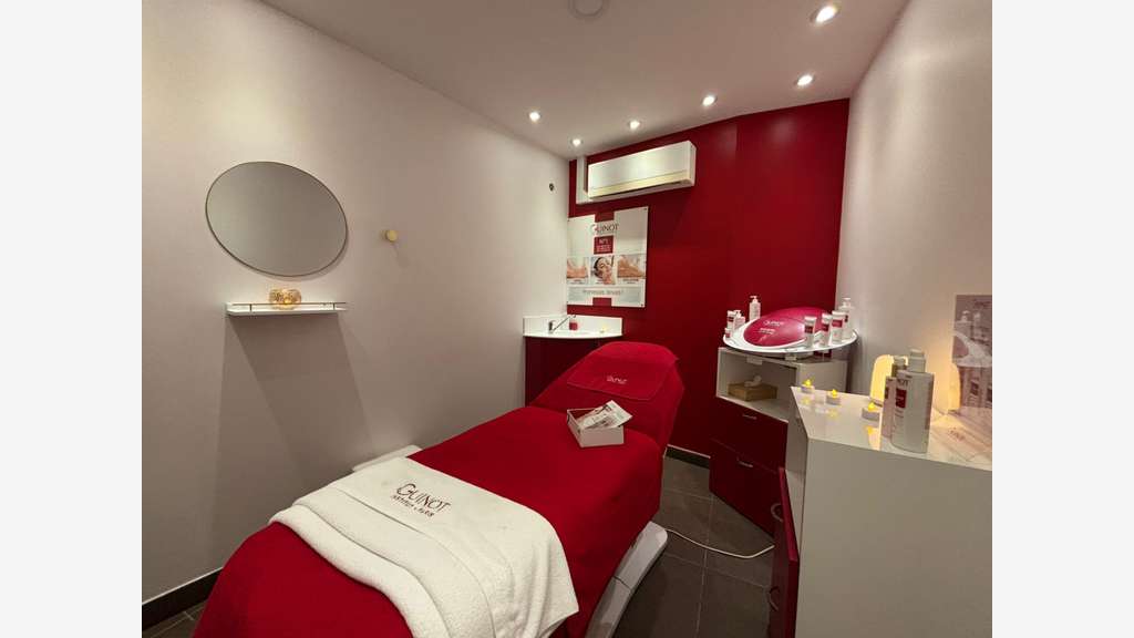 Vente institut de beauté au Plessis Trévise