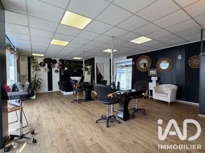 Salon de coiffure à Allonnes