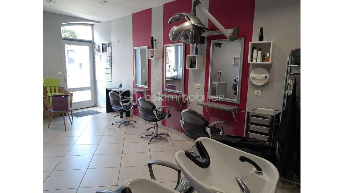 Vente salon de coiffure mixte à Baguer Morvan