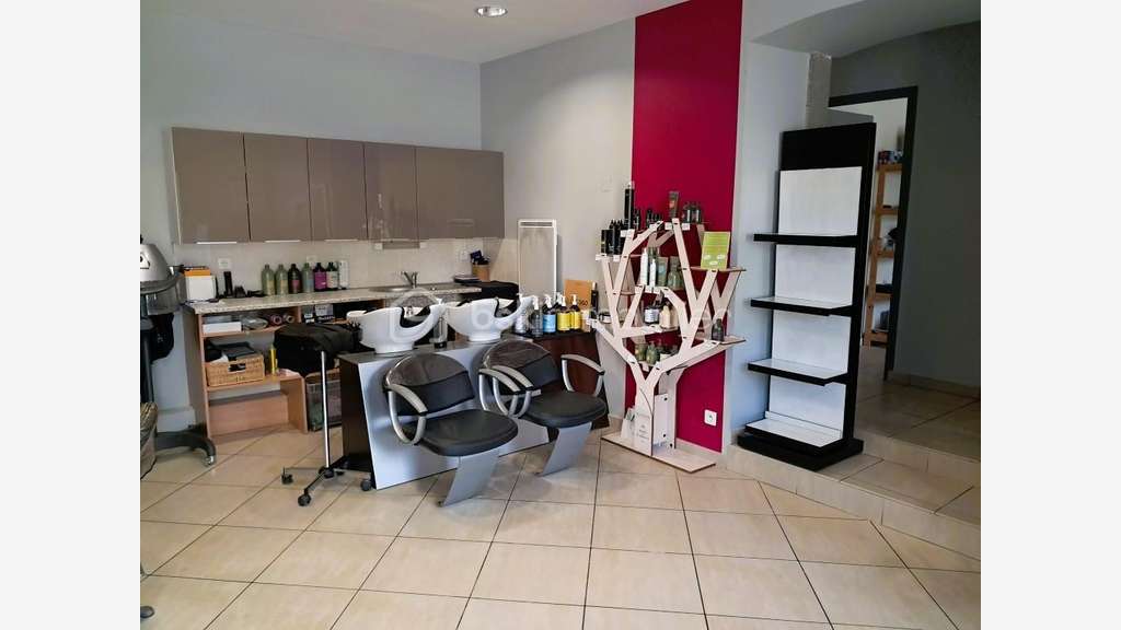 Vente salon de coiffure mixte à Baguer Morvan