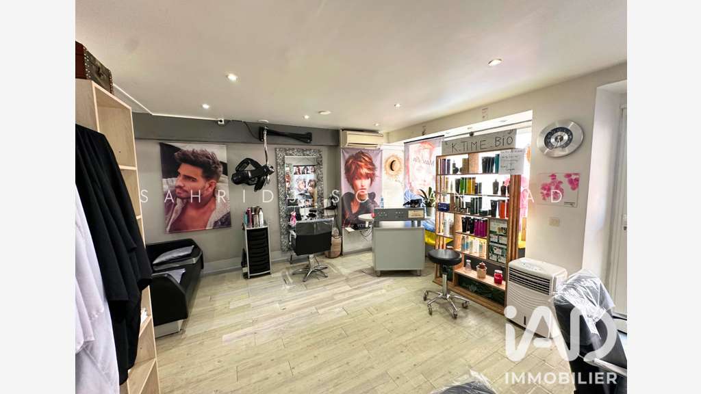Vente salon de coiffure à Bandol centre ville