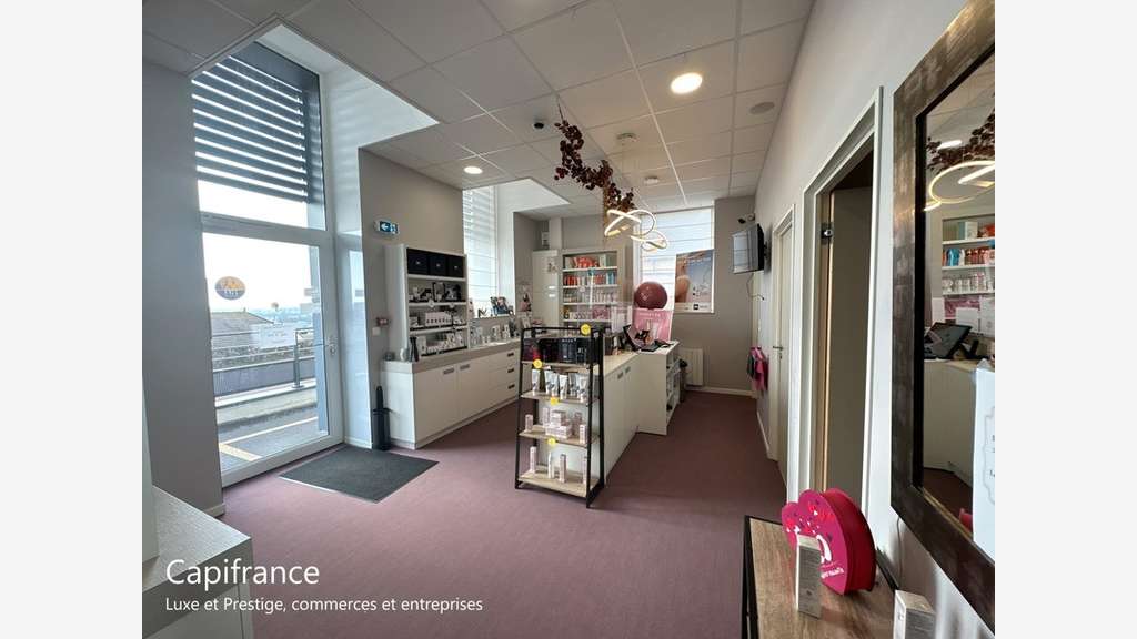 Vente murs et fonds bien-être Barneville-Carteret