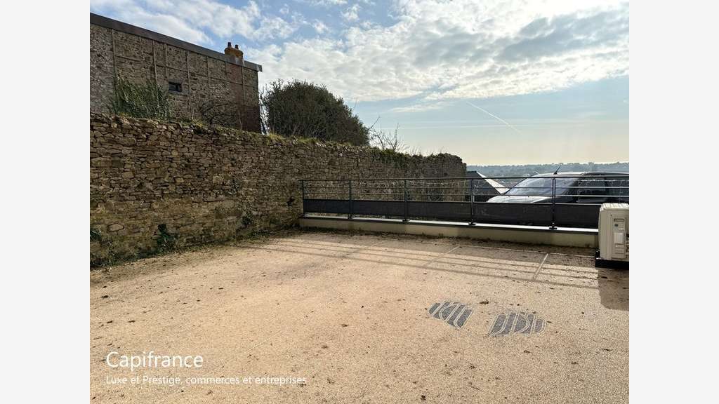 Vente murs et fonds bien-être Barneville-Carteret
