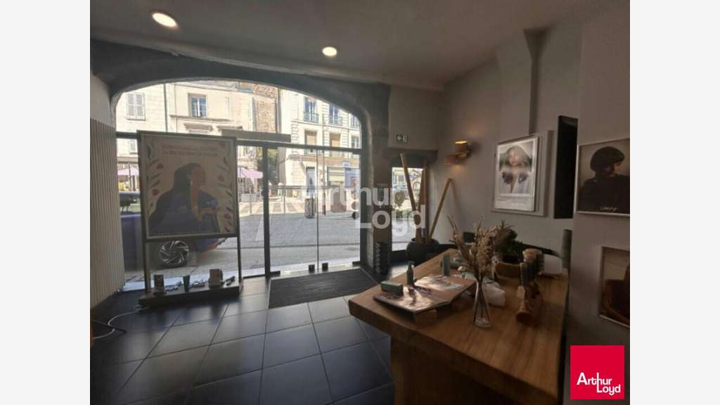 FDC salon de coiffure à vendre empl N°1 Blois 