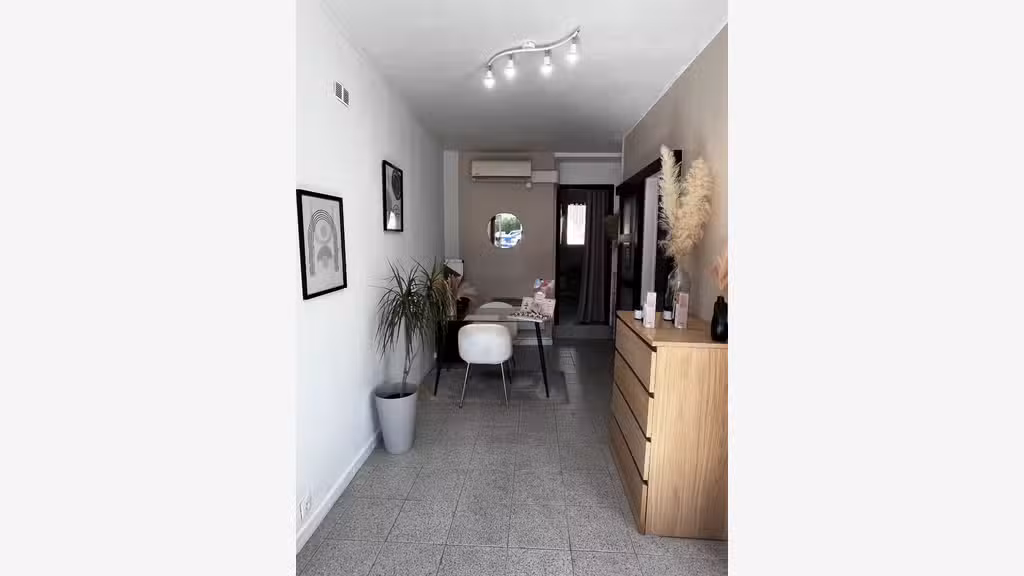 Vente FDC esthétique excellente visibilité 77