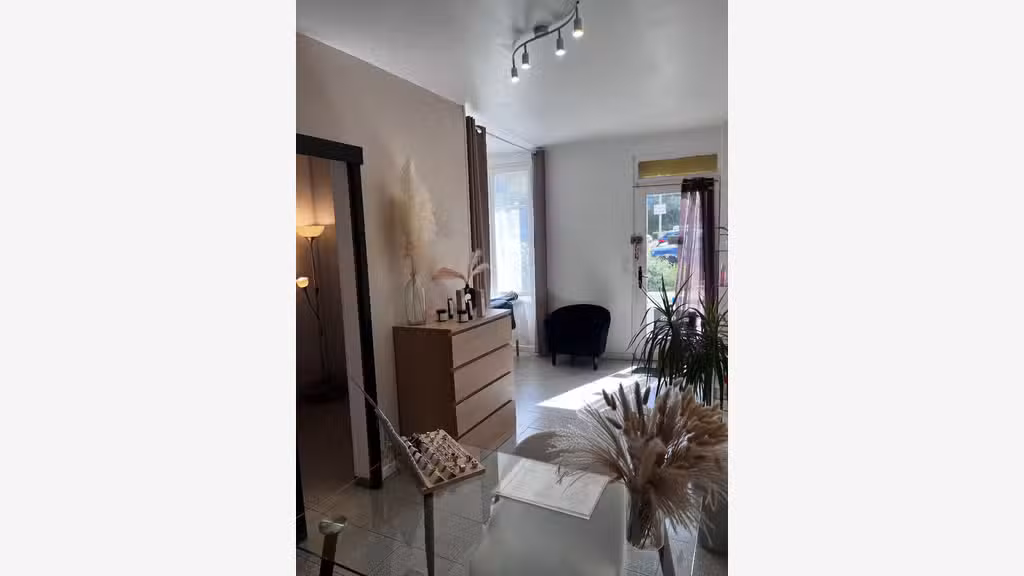 Vente FDC esthétique excellente visibilité 77