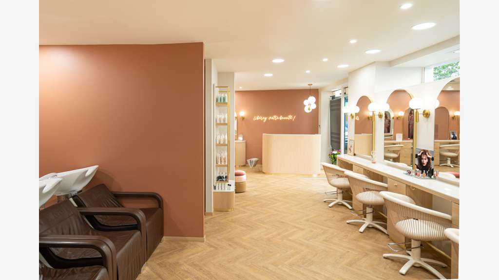 Création FDC coiffure Camille Albane dans le 92