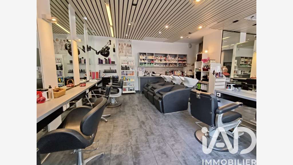 Vente Salon de coiffure mixte 55m² à Courbevoie