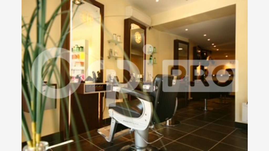 Vend FDC salon de coiffure bel empl à Craponne
