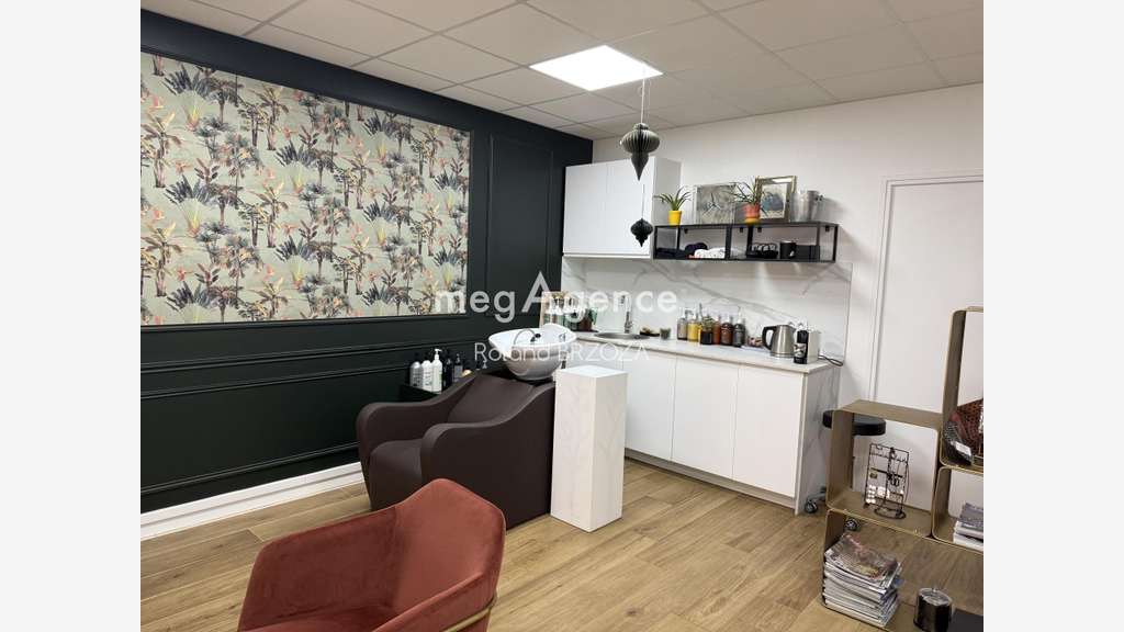 Vente salon de coiffure mixte de 40m² à Dinard