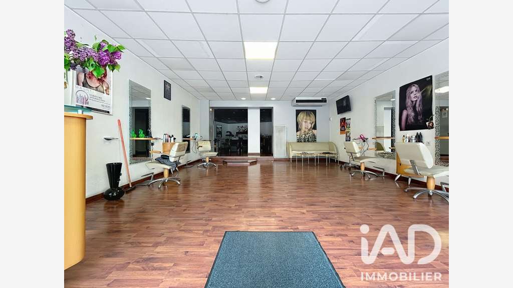 Vente salon de coiffure à Hagondange centre