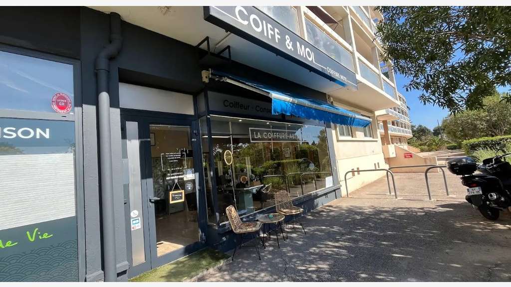 Vente salon de coiffure de 40m² secteur Hyères