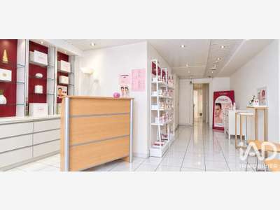 Vente institut de beauté à La Ferté-Alais centre