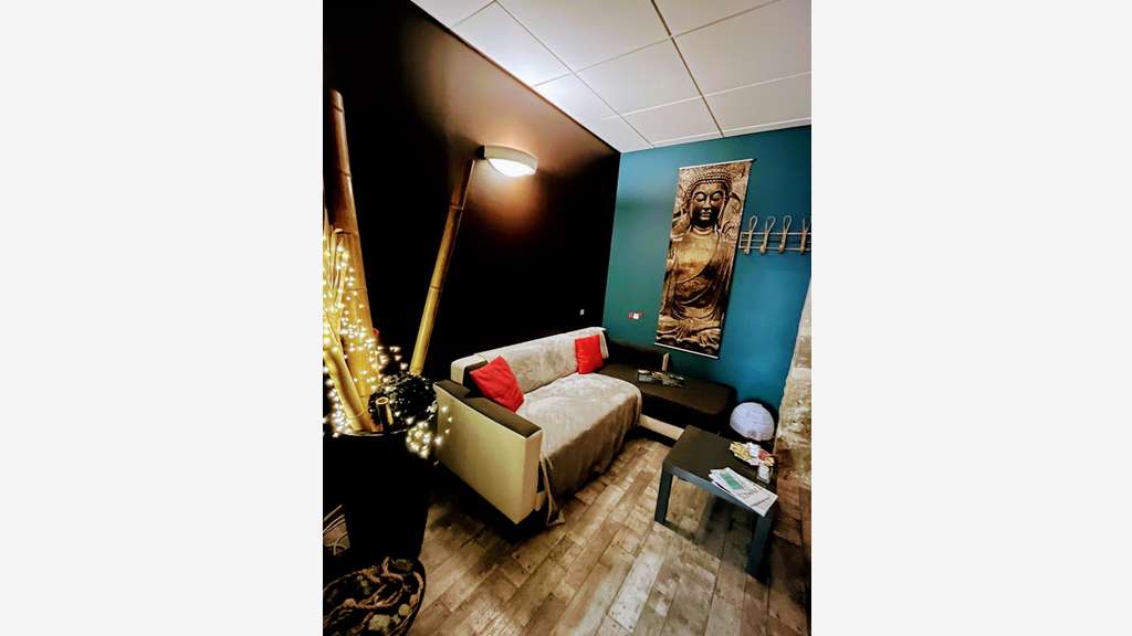 AV salon de coiffure & institut de beauté dept 47