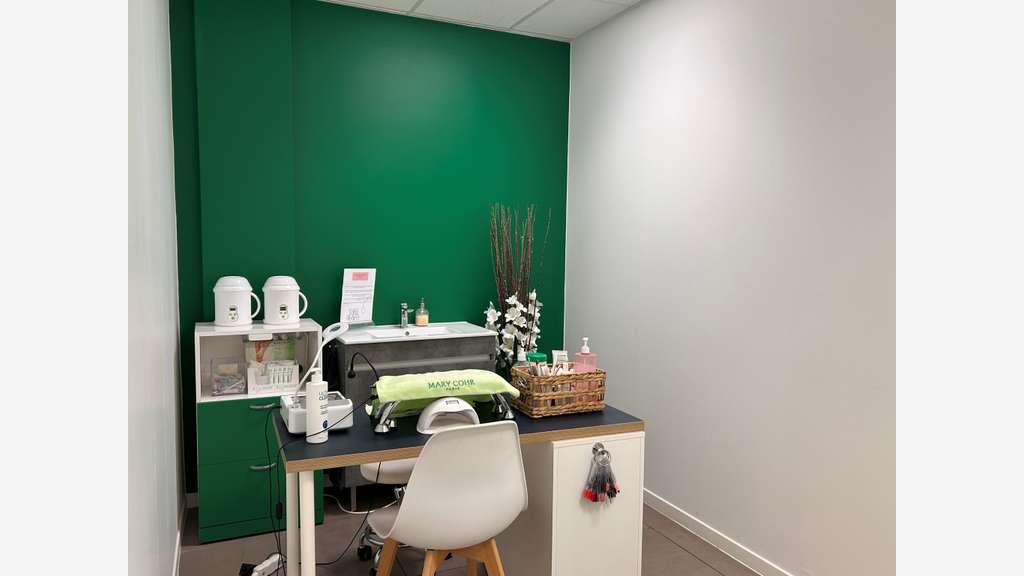 Vente Institut de Beauté à Marseille 13008