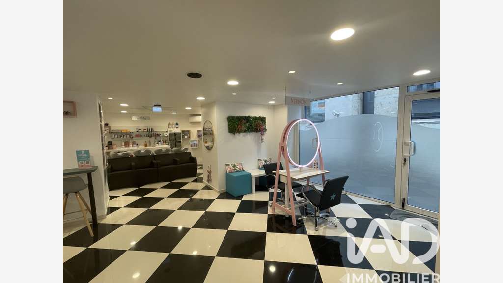 Vente salon de coiffure à Melun centre