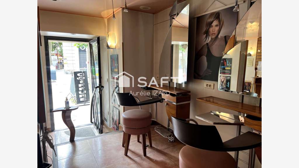 A vendre salon de coiffure 55m² à Millau centre