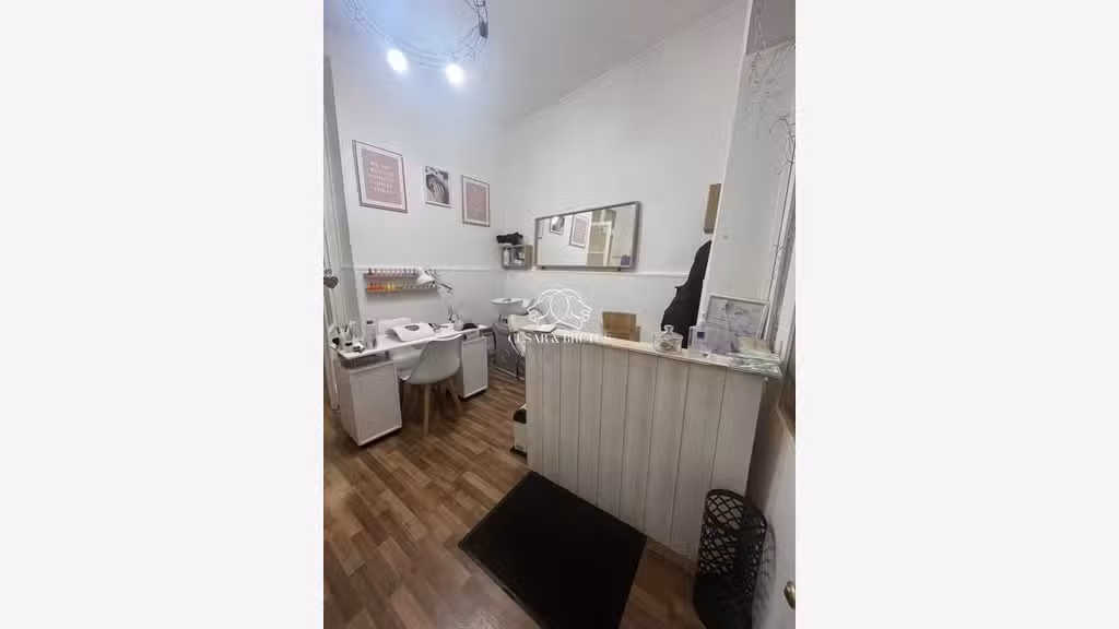 FDC coiffure esthétique à vendre à Orléans