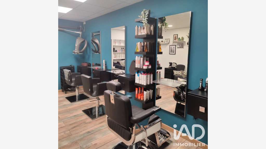 Vente salon de coiffure clientèle fidèle à Peynier