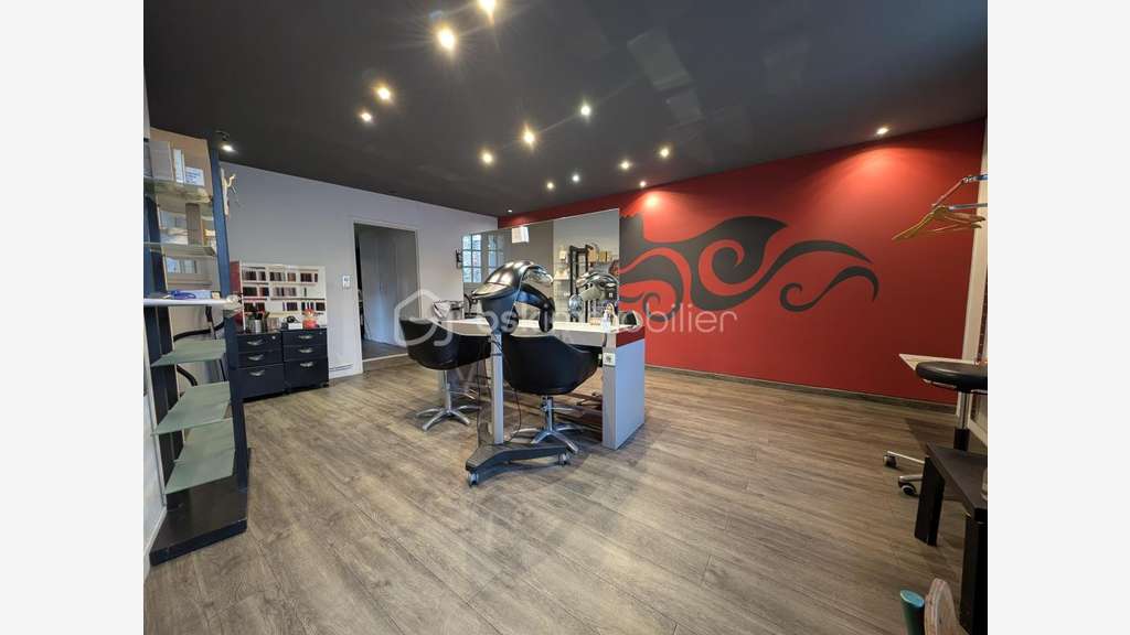 Cession salon de coiffure 80m² empl strat Ploërmel