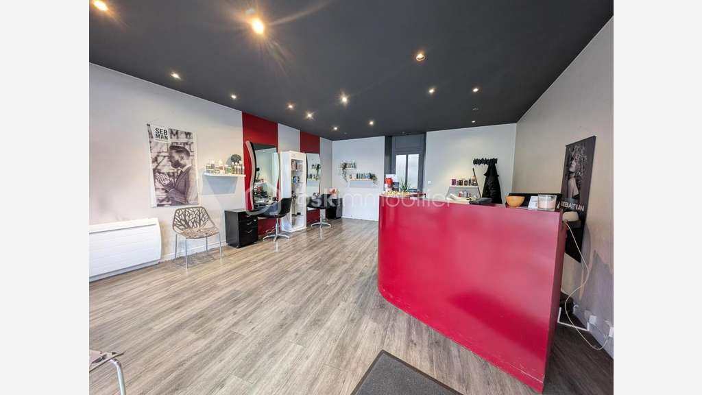 Cession salon de coiffure 80m² empl strat Ploërmel
