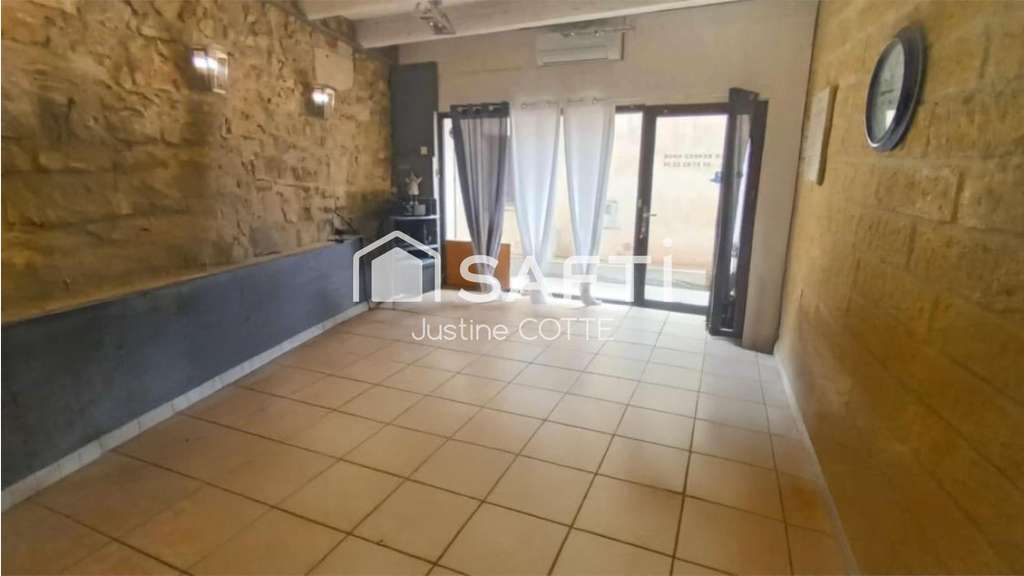 Vente FDC de coiffure au coeur de Saint-Just