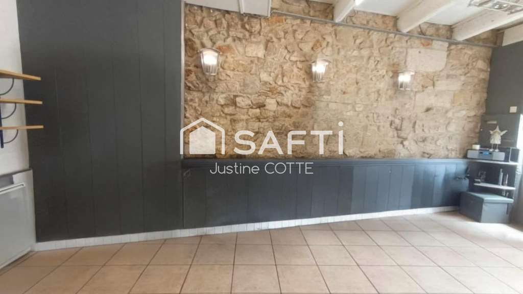 Vente FDC de coiffure au coeur de Saint-Just