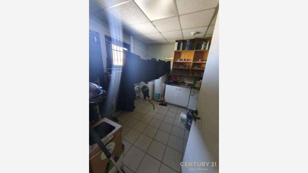 Salon de coiffure à vendre Sainte-Gemme-la-Plaine