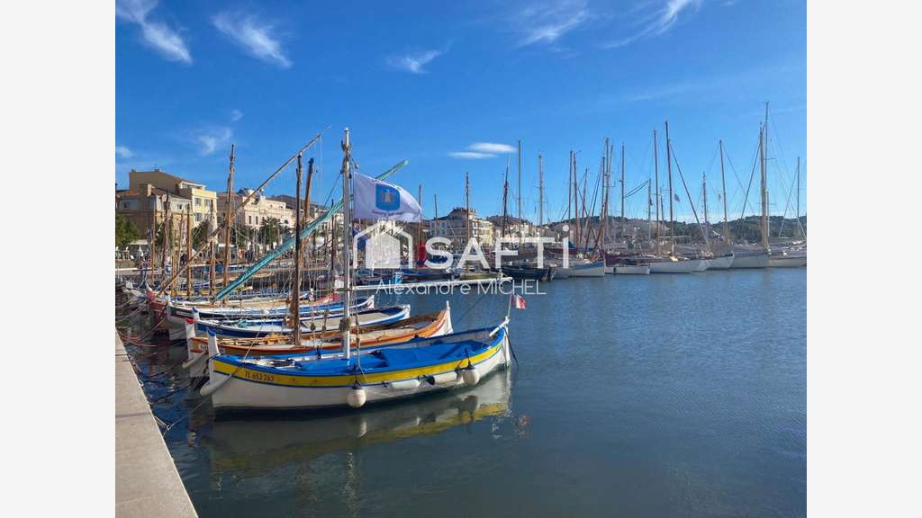 Vente FDC bien-être premium port de Sanary-sur-Mer