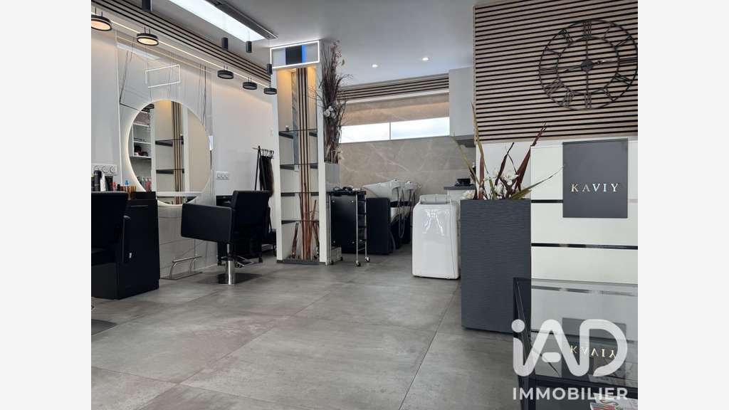 AV salon de coiffure à Strasbourg centre Tribunal