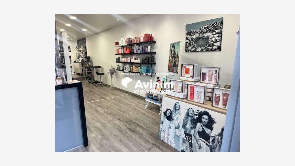 Vente salon de coiffure esthétique à Thoiry