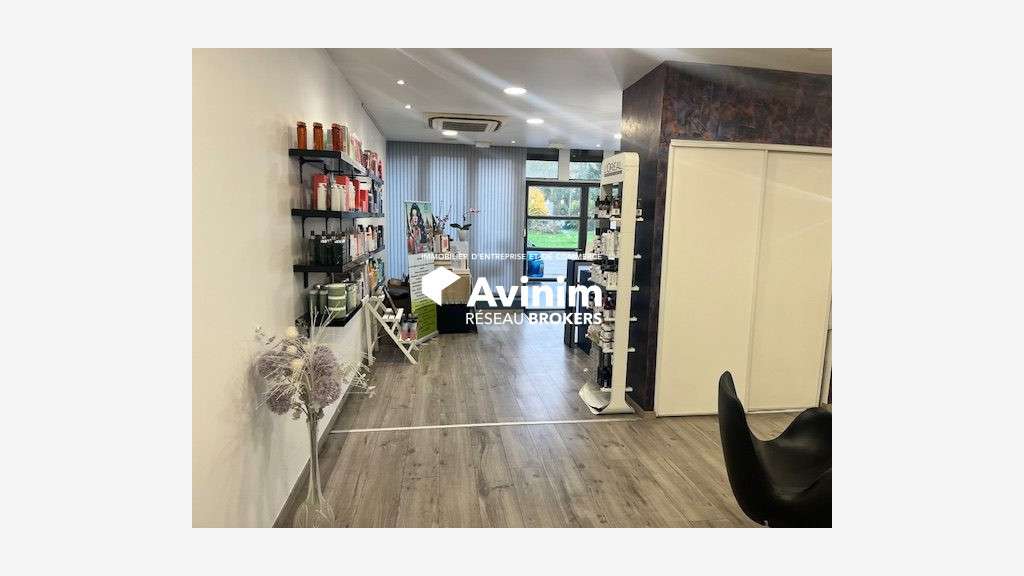 Vente salon de coiffure esthétique à Thoiry