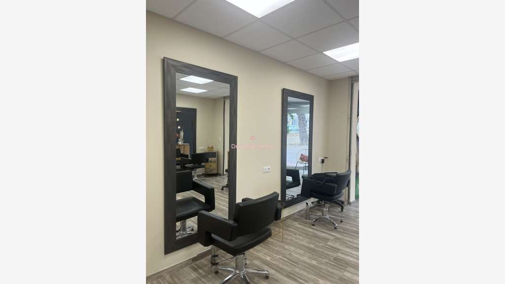 Vente salon de coiffure secteur recherché Toulon