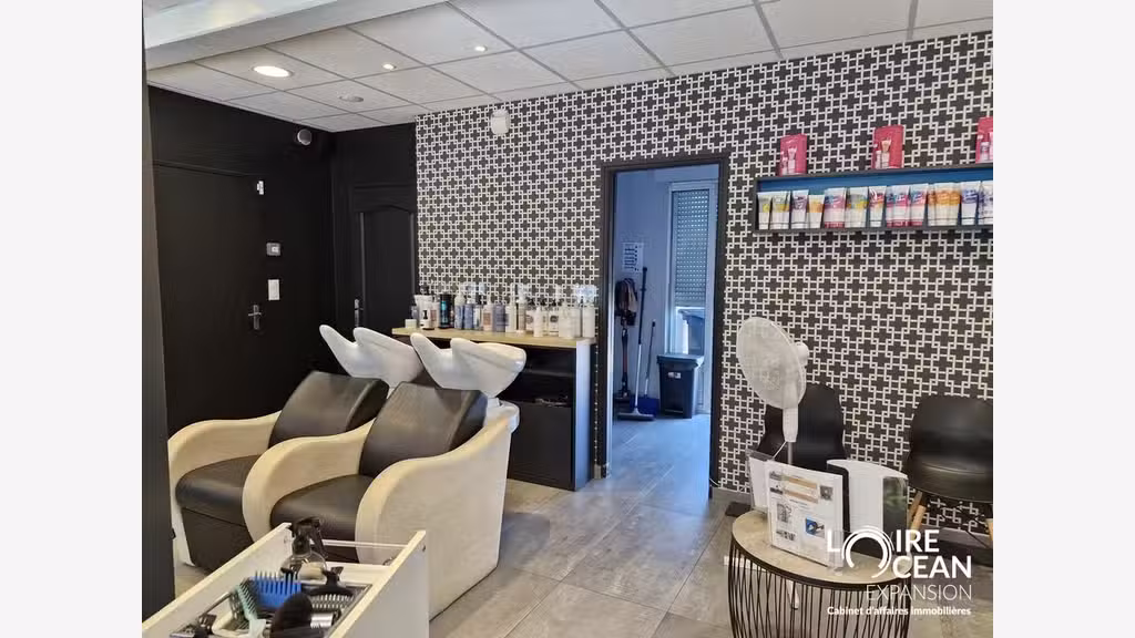 Vente FDC coiffure 50m² à Vue centre axe passant