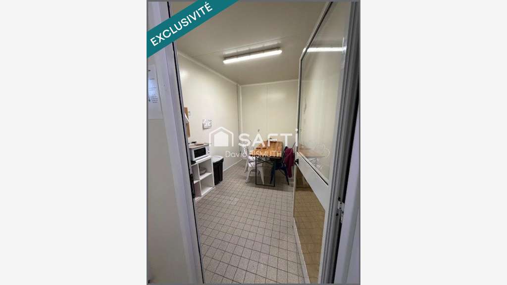 AV laboratoire de production alimentaire à Ivry
