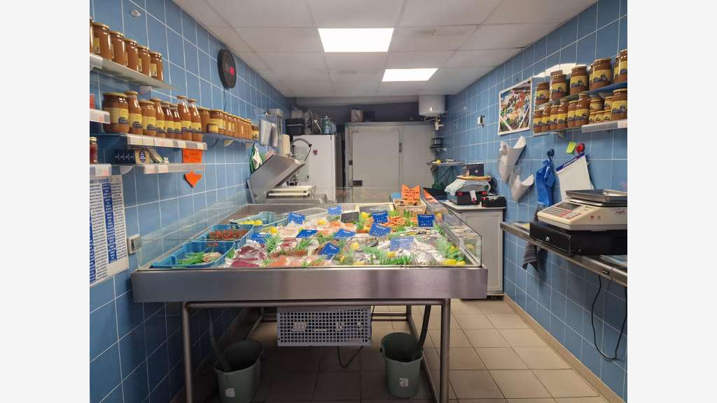 Vente commerce proximité empl N°1 à La Ciotat