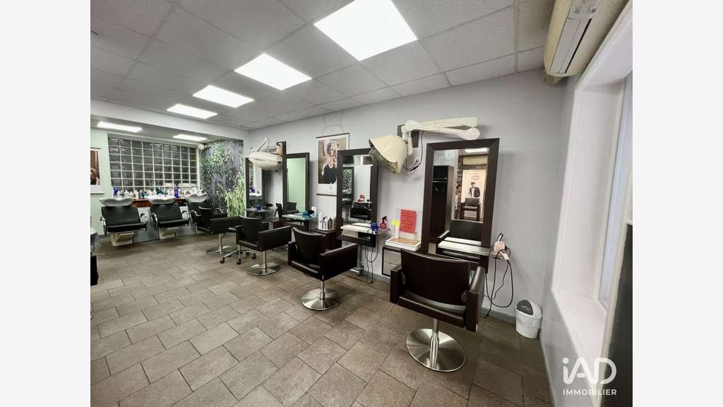Vente salon de coiffure à La Ferté-Gaucher