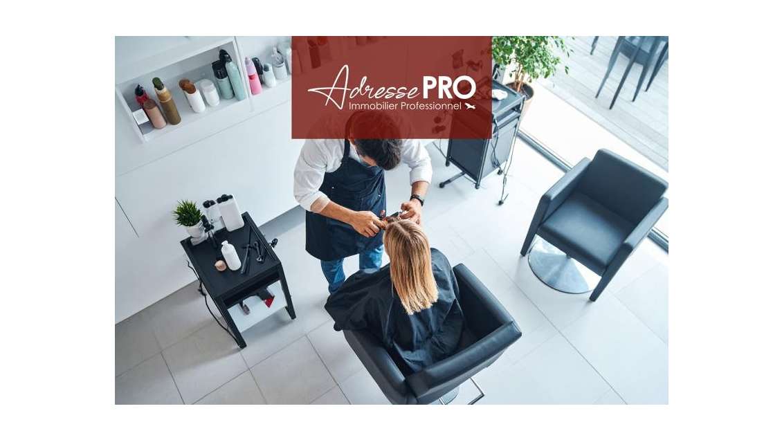 Vente salon de coiffure barbes 52m² à La Rochelle