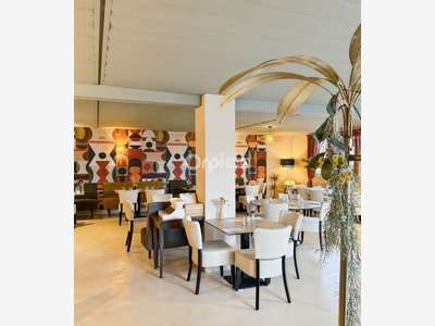 Vente restaurant de 100m² à la Roque-d'Anthéron